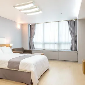 2* Guest house Noa Airport